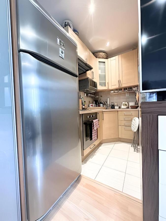 Blue Apartment In City Center, Best Location Pressburg Exterior foto